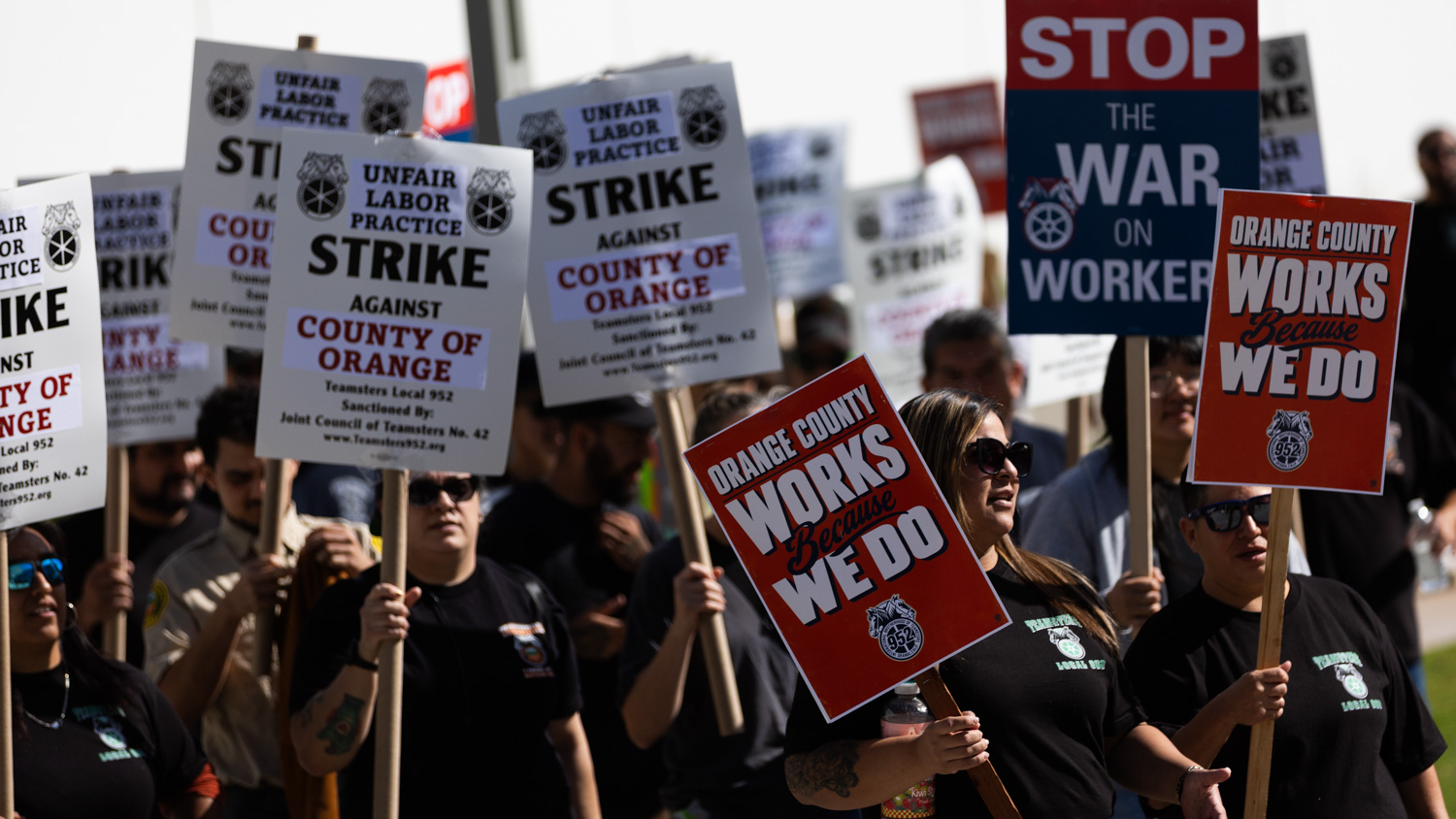 Orange County Claims Teamsters Picketers Blocked Landfill Roads